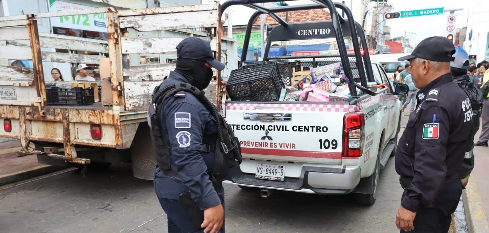 Villahermosa refuerza operativos y decomisa pirotecnia clandestina