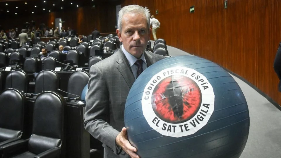 SAT desmiente que reforma fiscal sobre plataformas digitales sea una “ley espía”