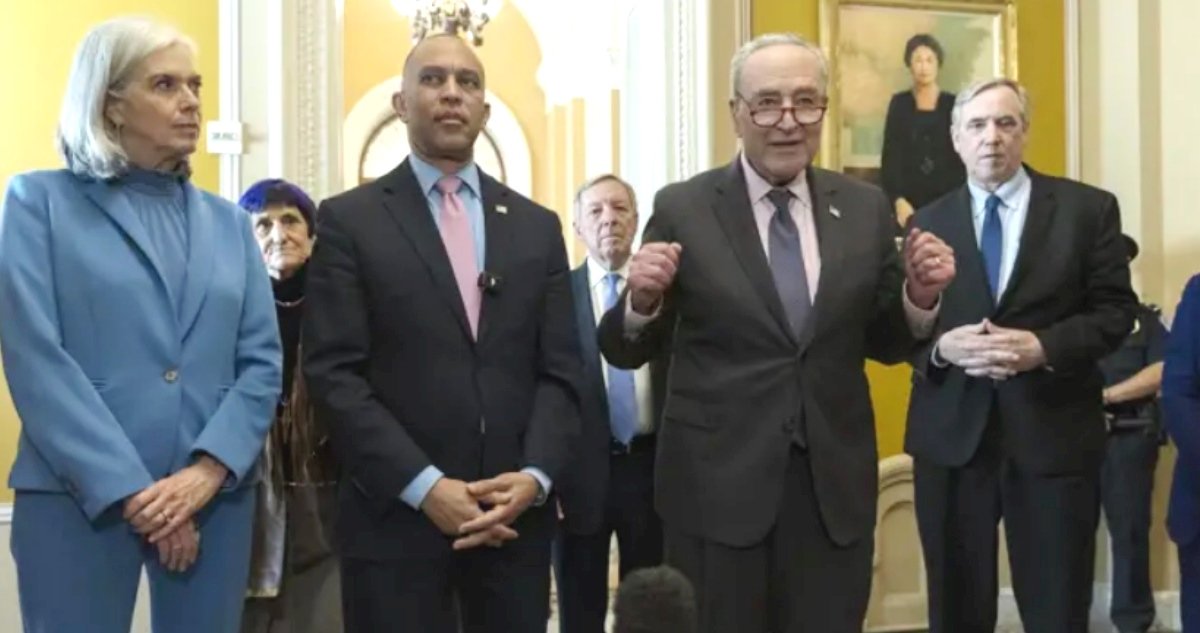 Demócratas advierten que Trump violó la Constitución al atacar Irán