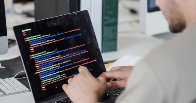 Anthropic lanza función que aprende tareas grabando tu pantalla, pero cobra por ello