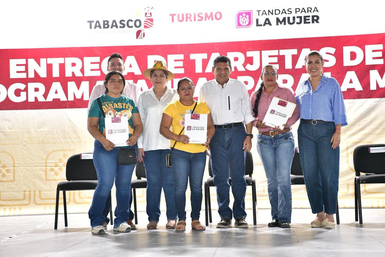 Gobierno impulsa la economía de Balancán de la mano con las mujeres