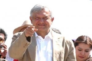 Llama AMLO a los  Mexicanos, a no  dejarse apantallar por  la mafia del poder