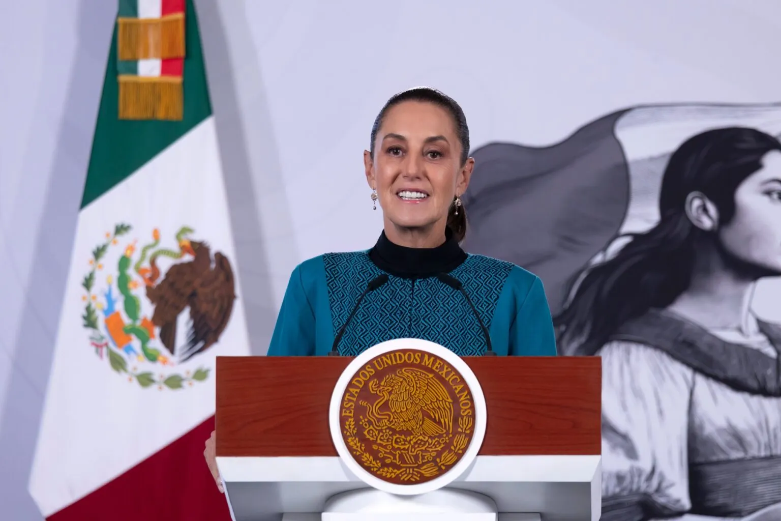 Sheinbaum contra Ken Salazar y el FBI por "El Mayo": "Alguien mintió"