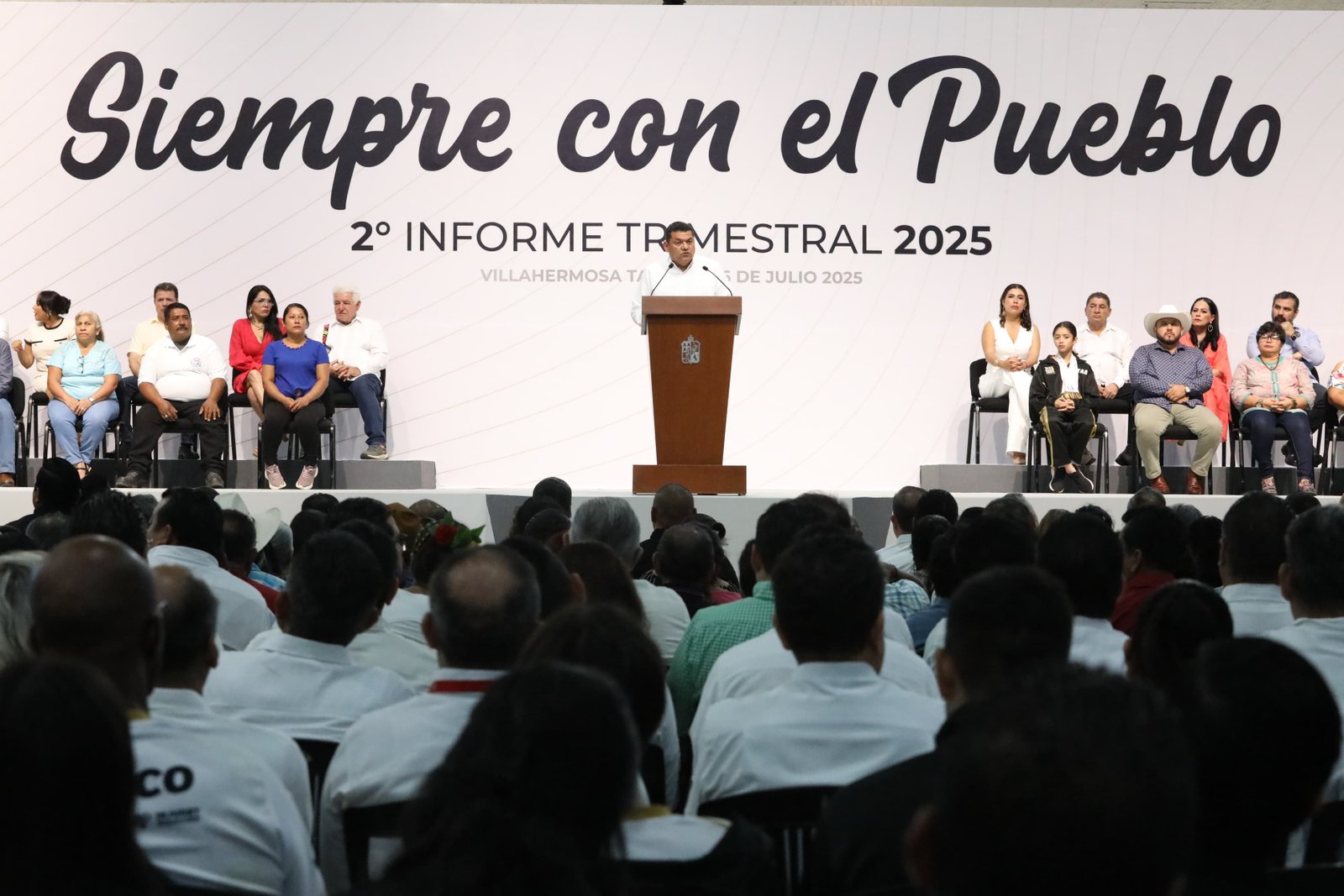 Javier May destaca avances y empleos en Segundo Informe Trimestral