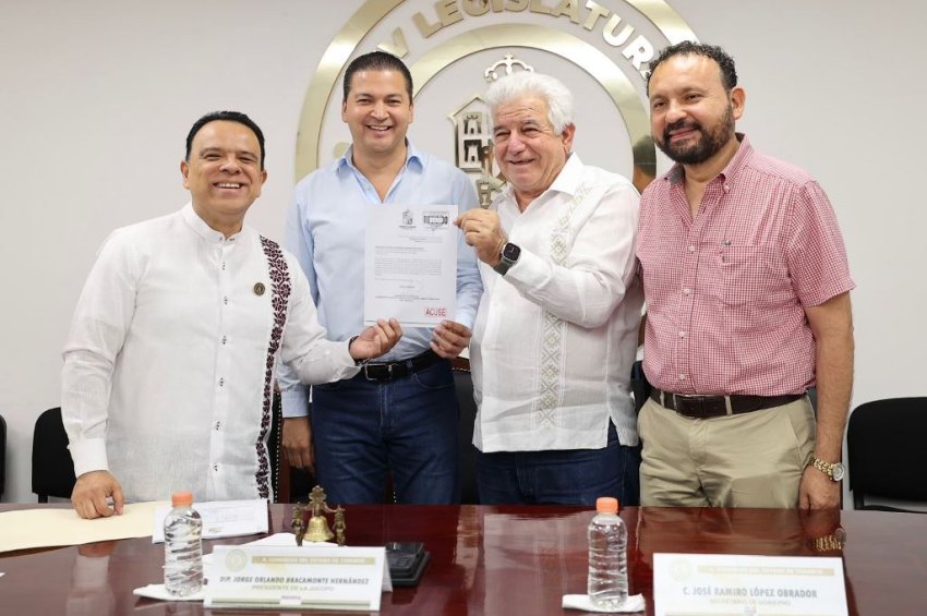 Envía Javier May al Congreso iniciativa de Reforma al PJE