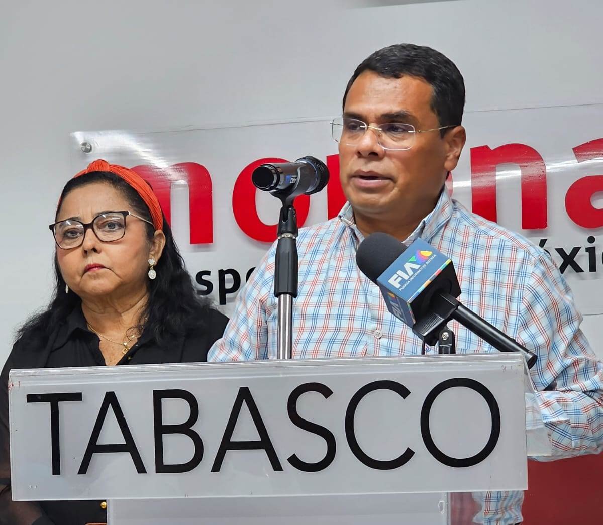 Jesús Selván deja dirigencia de Morena