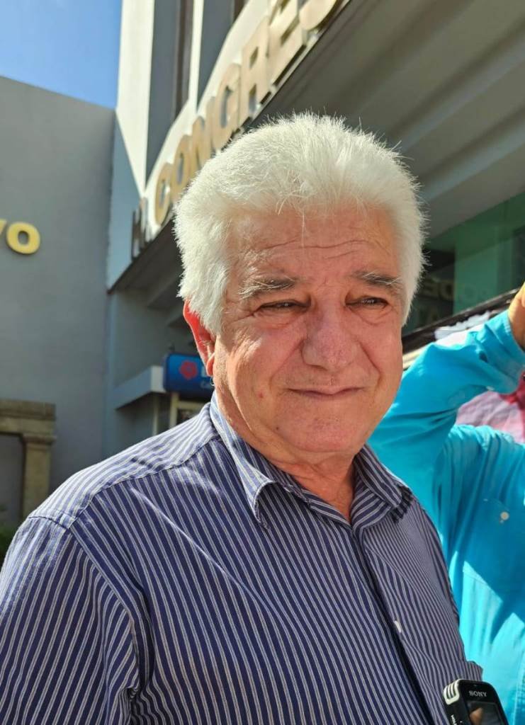El encargado de la política interna en Tabasco afirmó que se liberó el acceso a Balancán a petición de la población, habían quedado atrapados empresarios y personas enfermas. El gobierno mantiene su postura de diálogo, pero también de intervención ante situaciones que afectan el orden público y el bienestar de la comunidad. (Foto: Tomás Rivas)