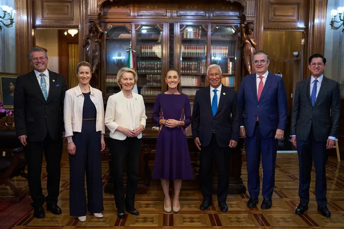 México y la Unión Europea firman acuerdo modernizado