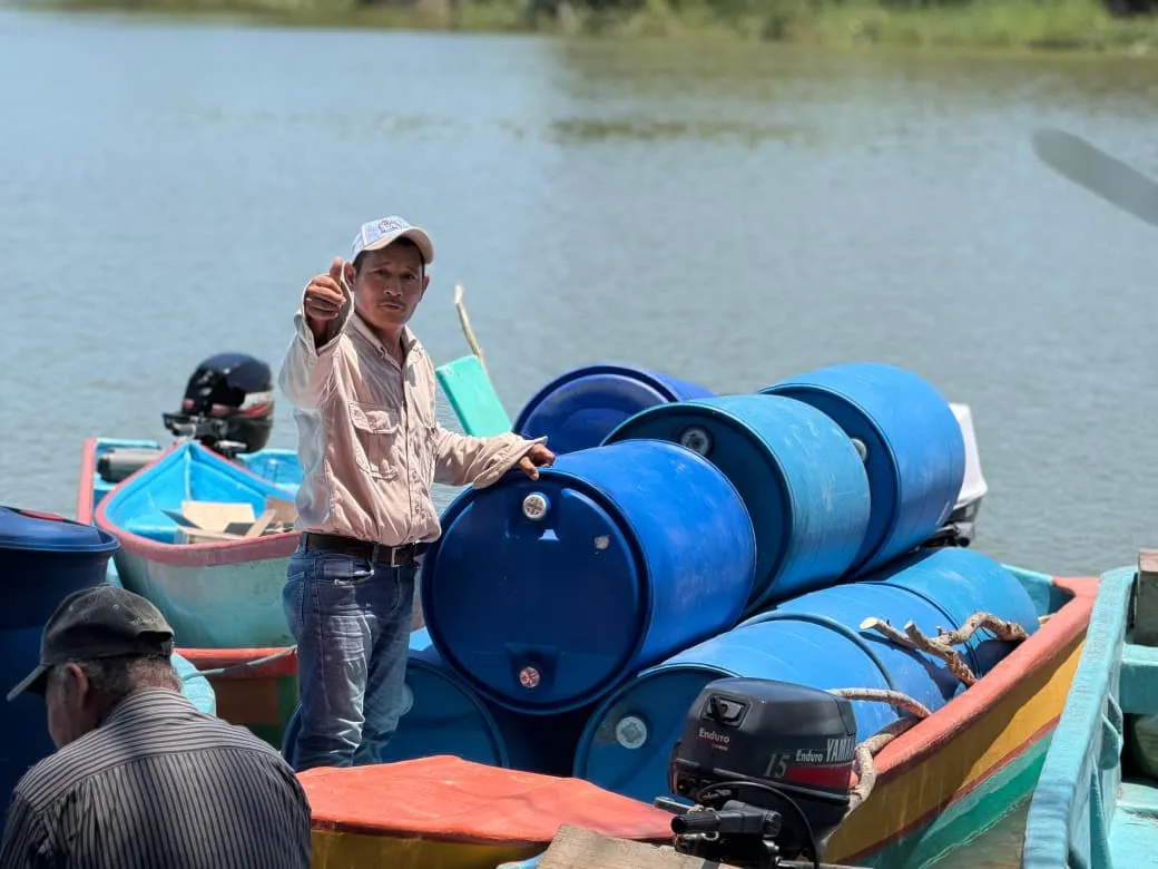 SEDAP entrega materiales a 82 pescadores de Centro para instalar jaulas flotantes