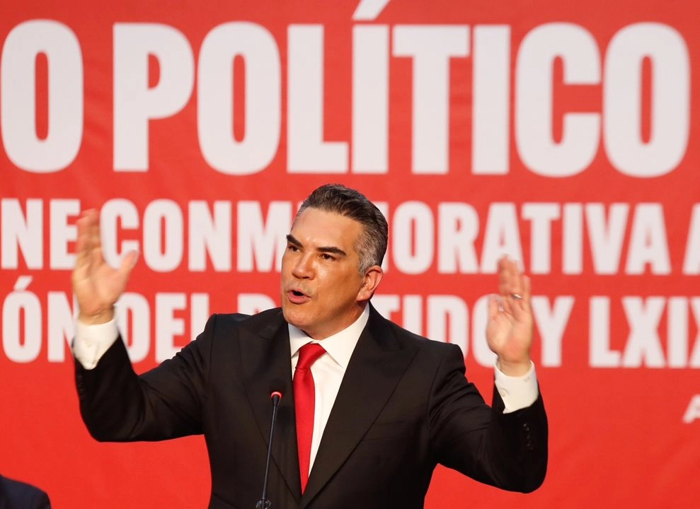 PRI de “Alito” Moreno desaparece en Veracruz tras elecciones