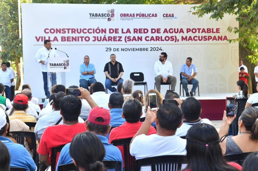 Cumple Javier May compromiso Inicia construcción de red de agua potable en Benito Juárez, Macuspana