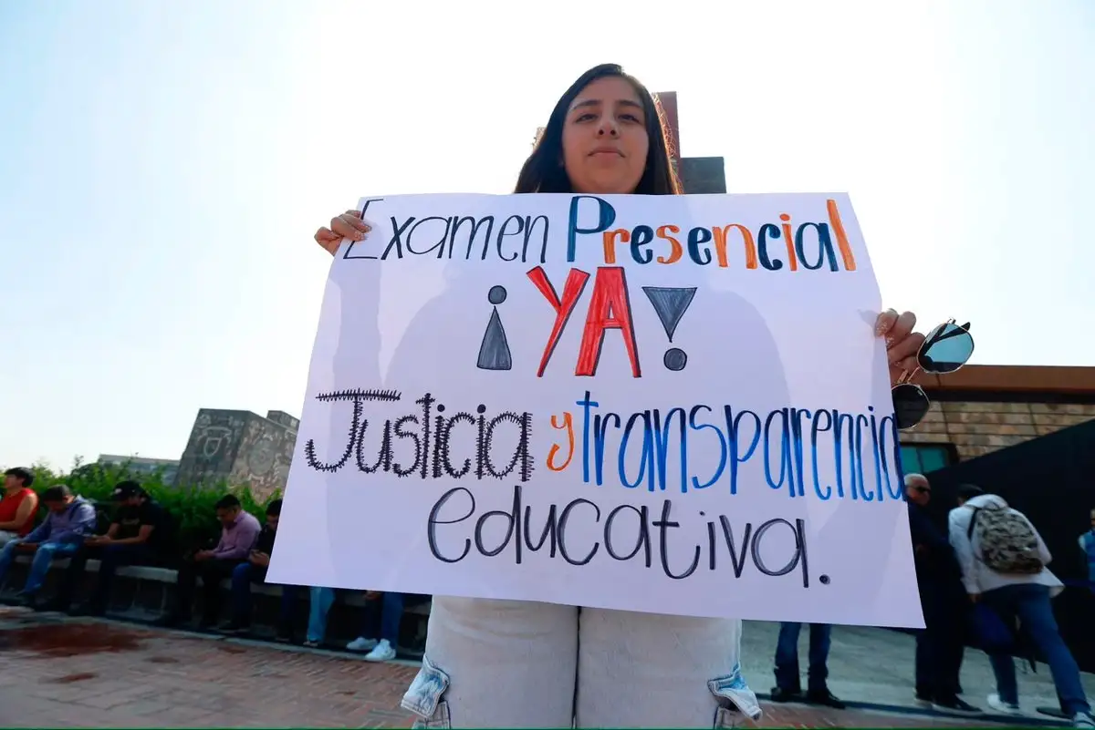 UNAM aplicará examen presencial de control tras fraude masivo en admisión virtual 2026