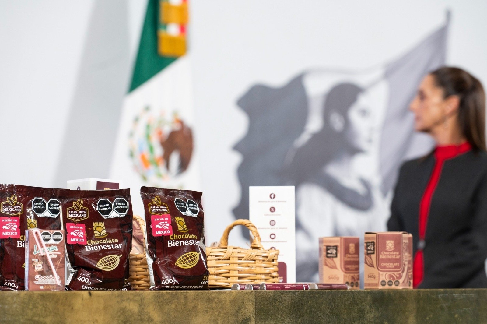 Destacan apoyo de Javier May para que Chocolate Bienestar llegue a todo el país