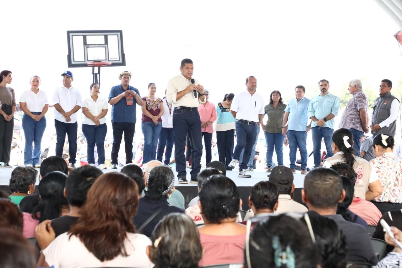 Obras públicas inician en enero, para el bienestar y desarrollo de comunidades tabasqueñas: Javier May