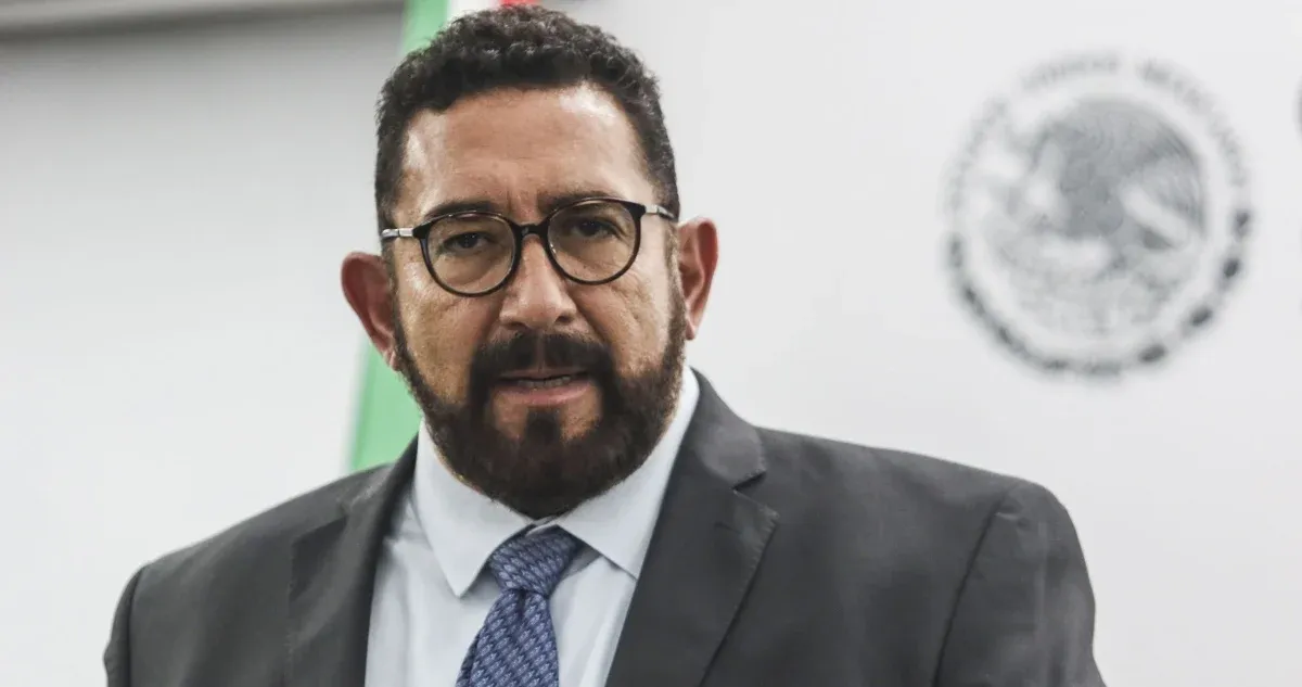 Ulises Lara deja la FGR por motivos personales, dice
