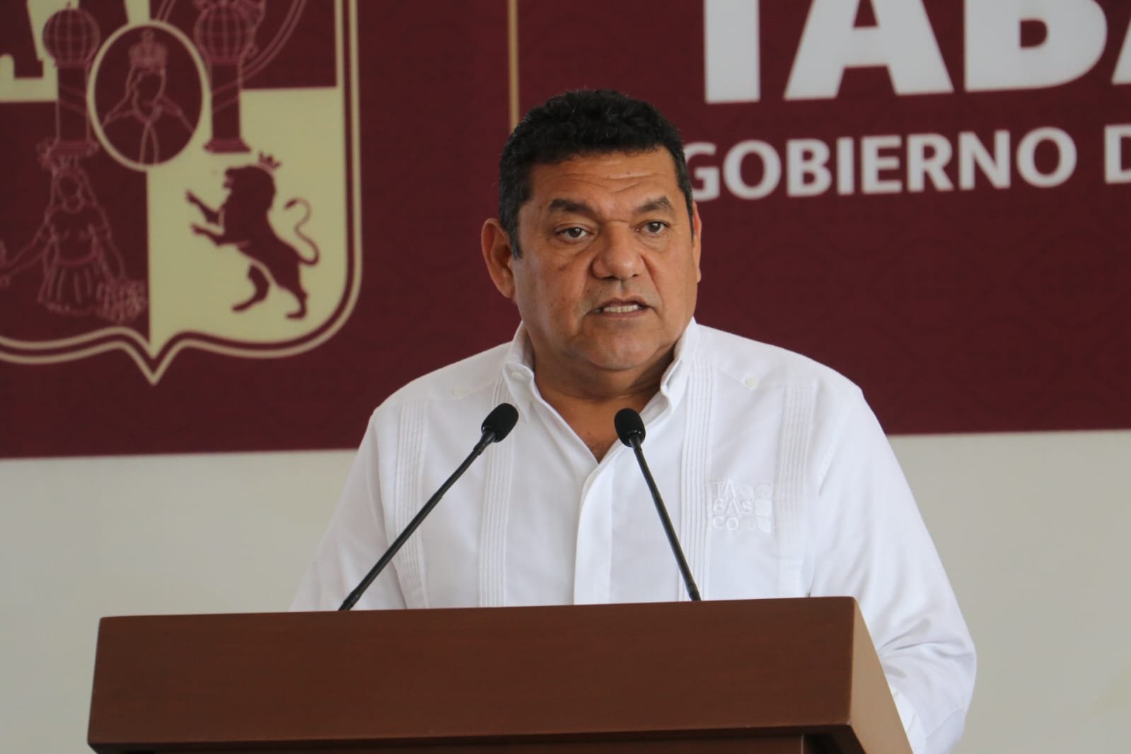 Busca Javier May construir nuevas subestaciones eléctricas 