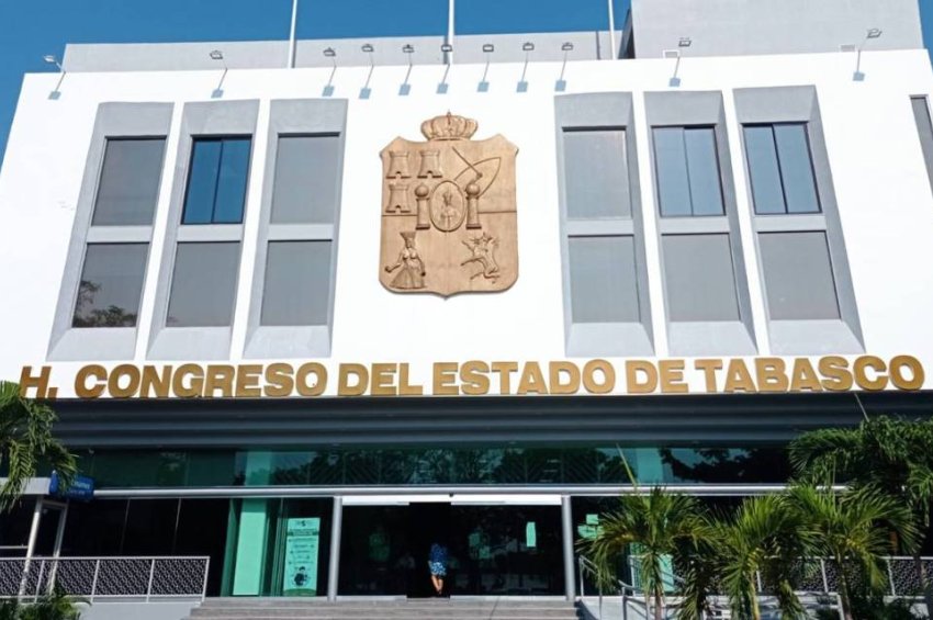 Sólo ocho diputados locales son aprobados según encuesta de Foro Ciudadano 27 Mx