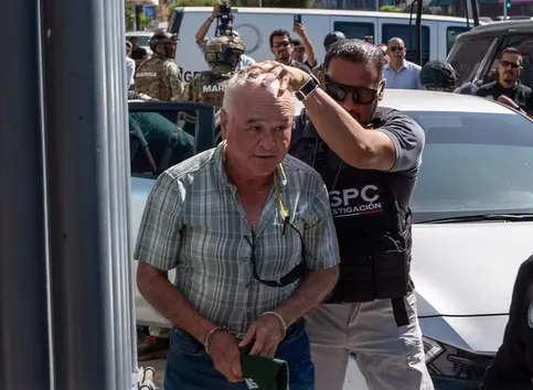 Ruffo Appel comparece por caso de huachicol fiscal