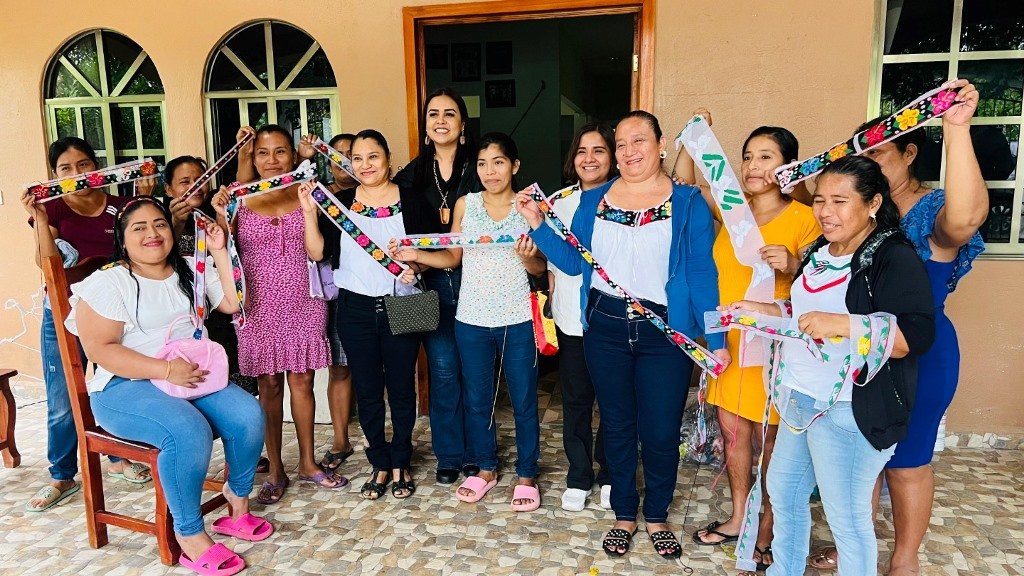 Reconoce Gobierno del Pueblo: Artesanos tabasqueños son guardianes de tradiciones e identidad tabasqueña