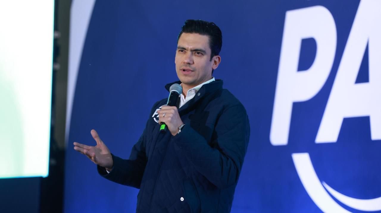 PAN apenas crece 1.1% en su padrón de militantes