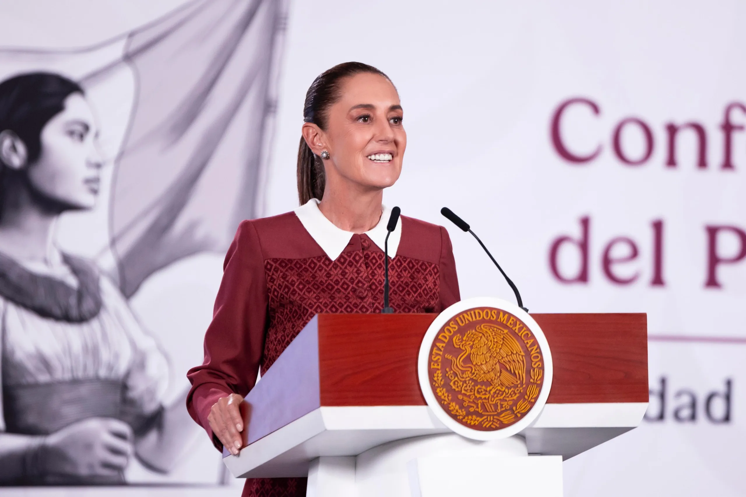 Sheinbaum pide a embajador de EU respetar asuntos internos