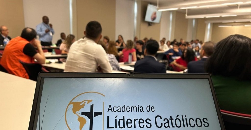 Plan yunquista de dominar las universidades católicas 