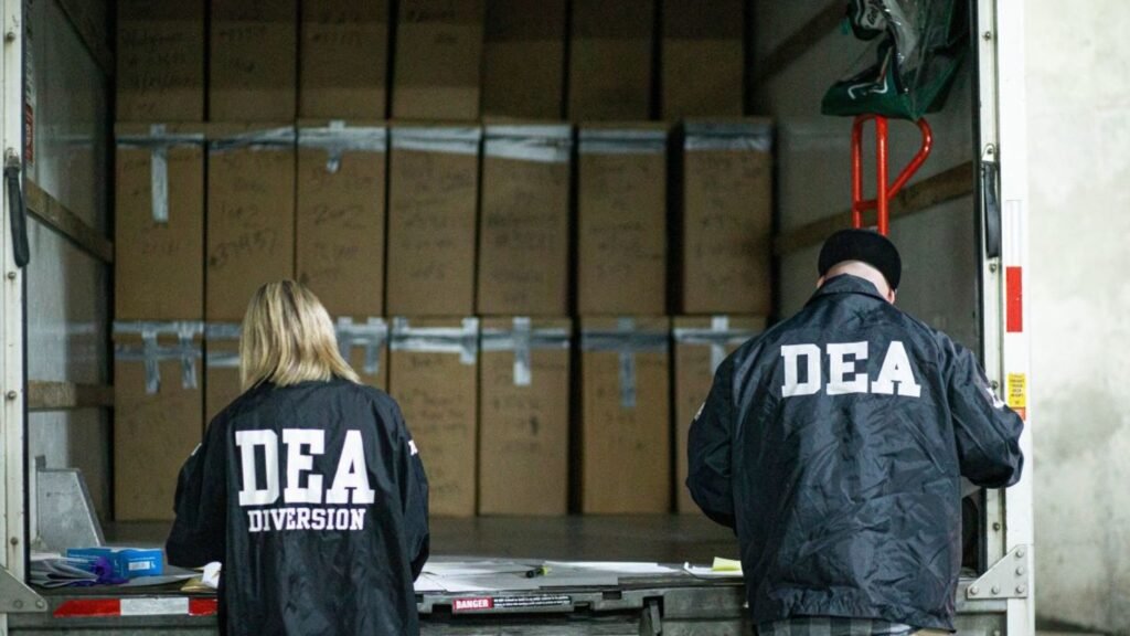 Documentos exhiben corrupción y apoyo al narco dentro de la DEA