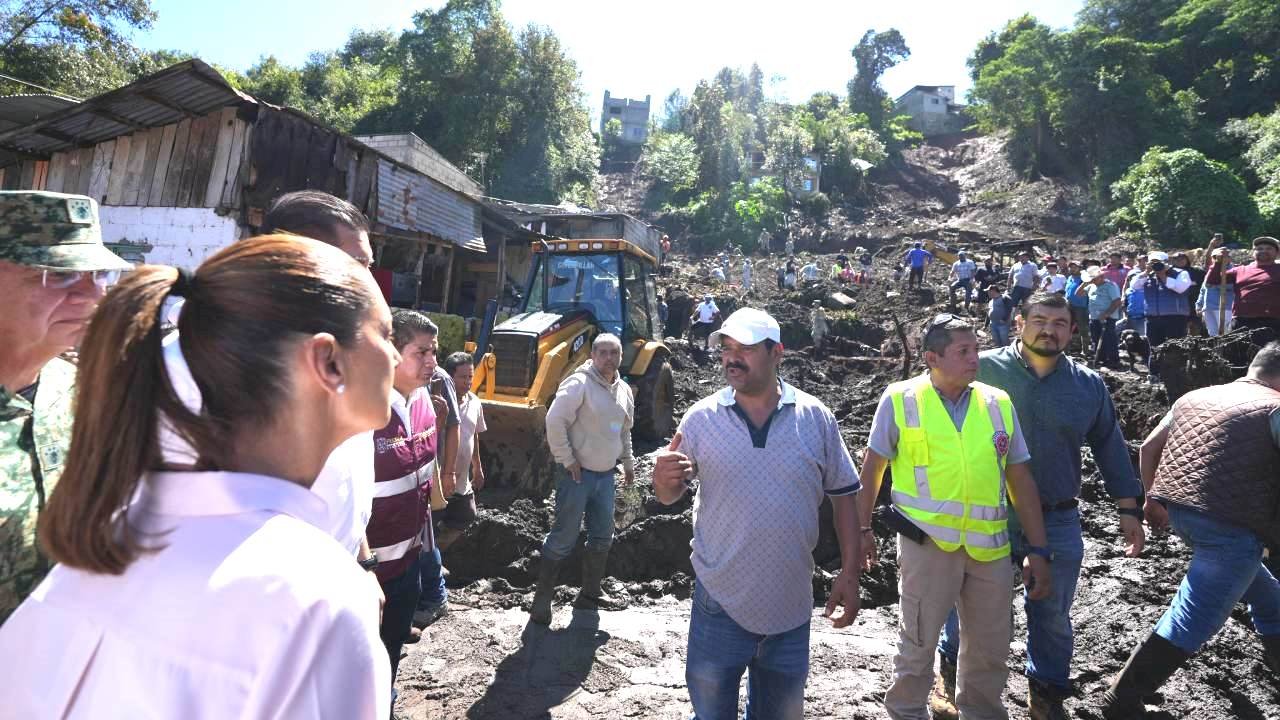 Sheinbaum visita a damnificados por lluvias en Puebla, Veracruz e Hidalgo