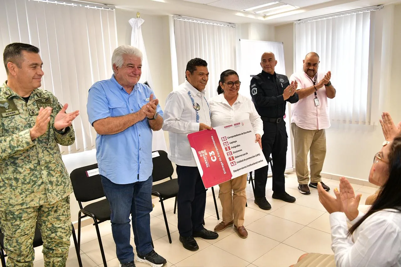 Acreditación del C-3 avala estrategia de seguridad de May en Tabasco