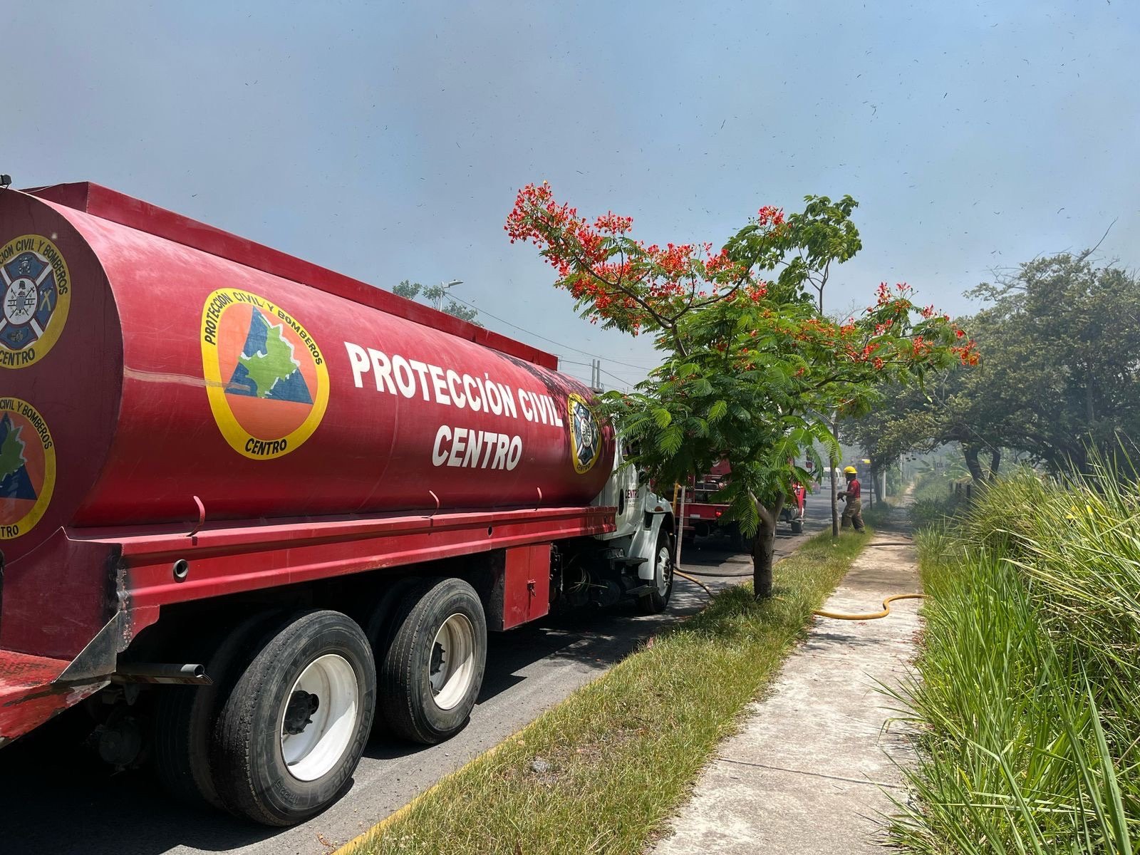 Incendio en la zona de la Laguna El Negro por las condiciones climáticas