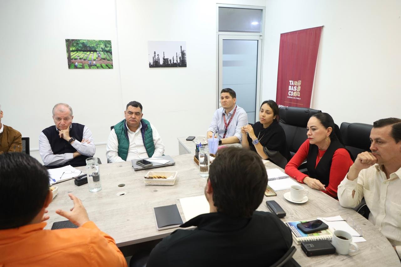 Autoridades revisan seguridad en Refinería Olmeca