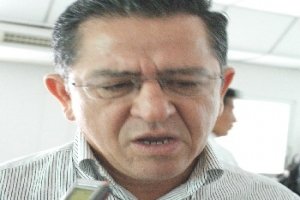 Buscará Avalos Ramón  suceder a León Cruz