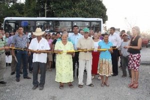 Continúa inaugurando Javier Angulo,  obras de desarrollo social