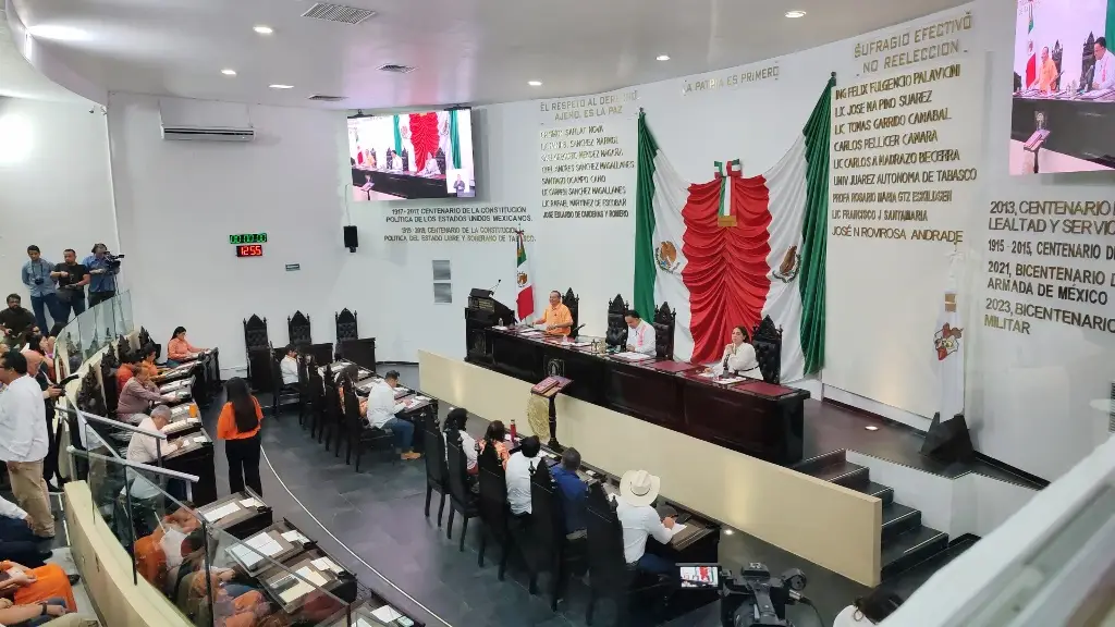 Javier May solicita al Congreso financiamiento por $2,100 mdp