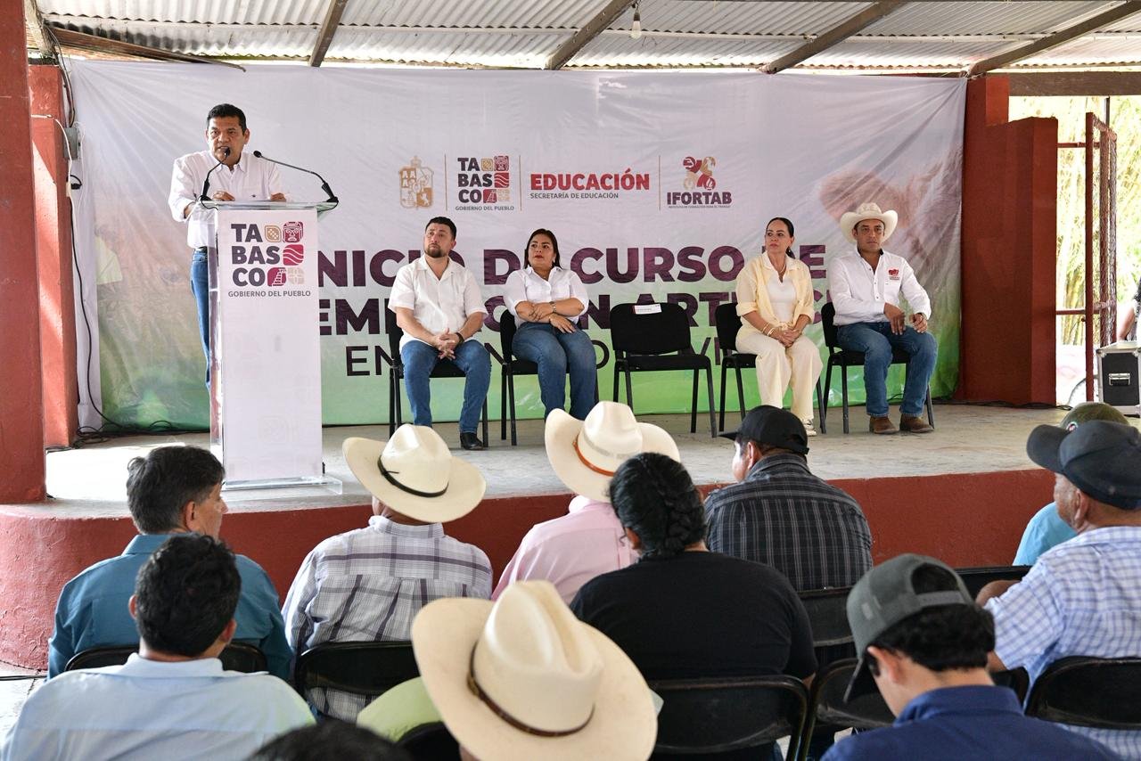 Curso de inseminación artificial arranca en Tenosique