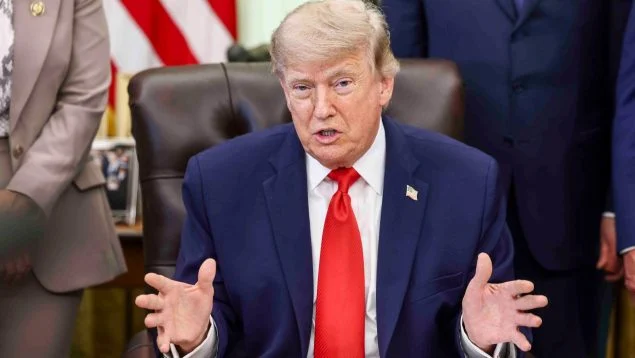 Trump anuncia acuerdo de paz con Irán y reapertura de Ormuz