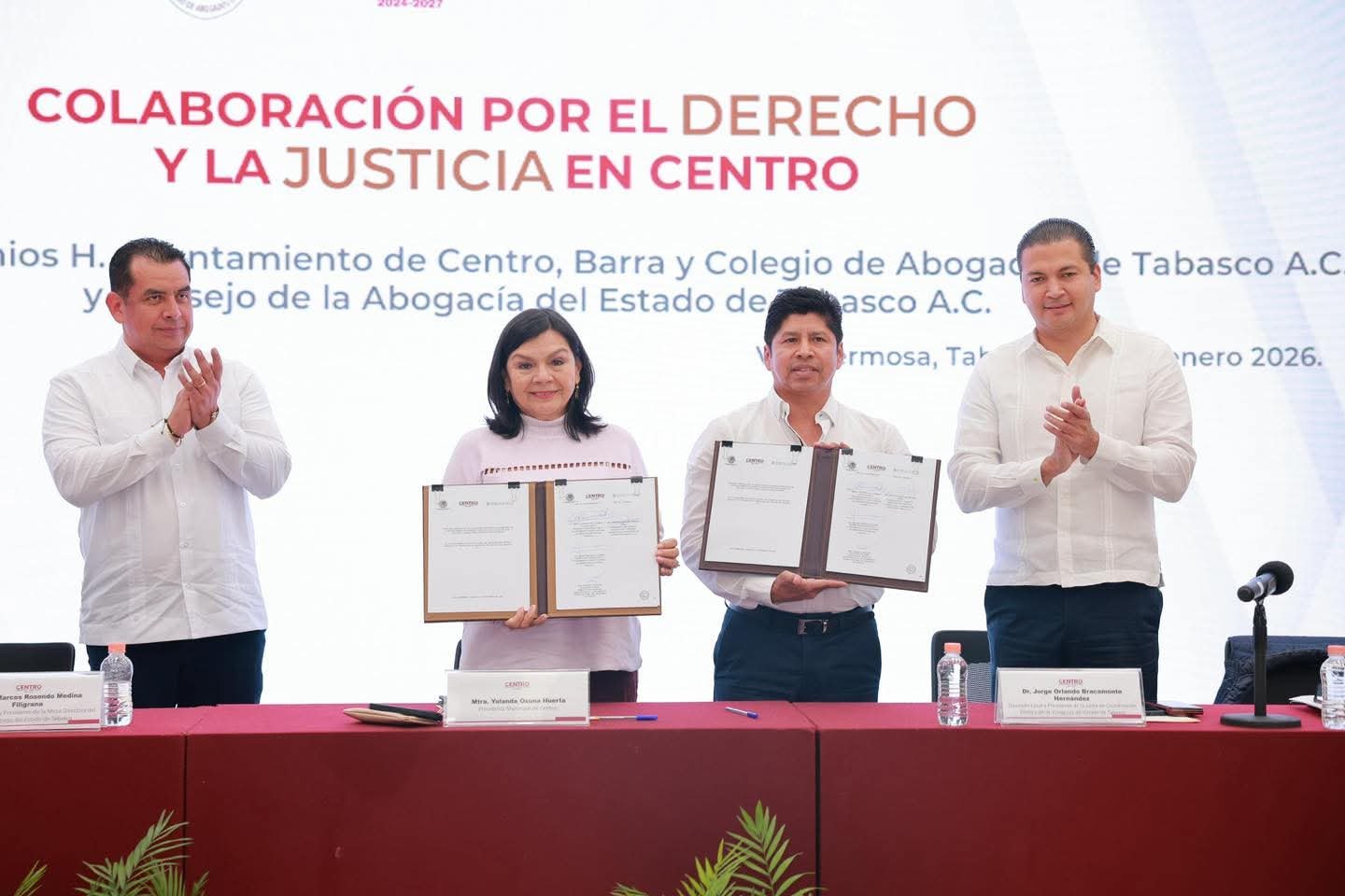 Firma YOH convenios con asociaciones de abogados en favor de mujeres vulnerables