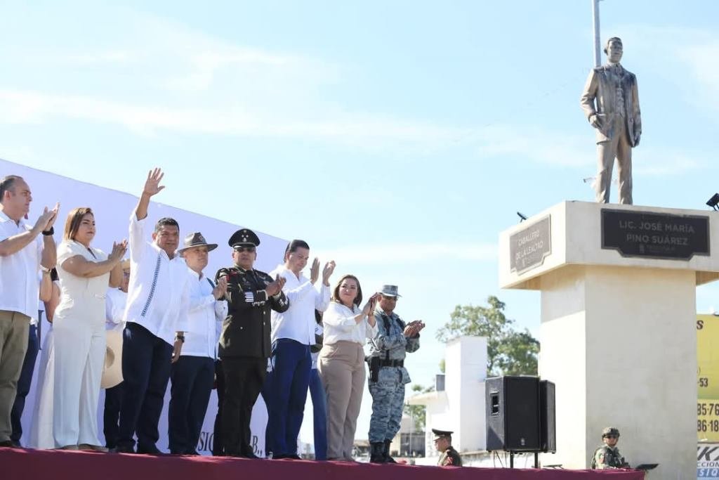 Pueblo y Gobierno refrendan lealtad a Claudia y Javier May