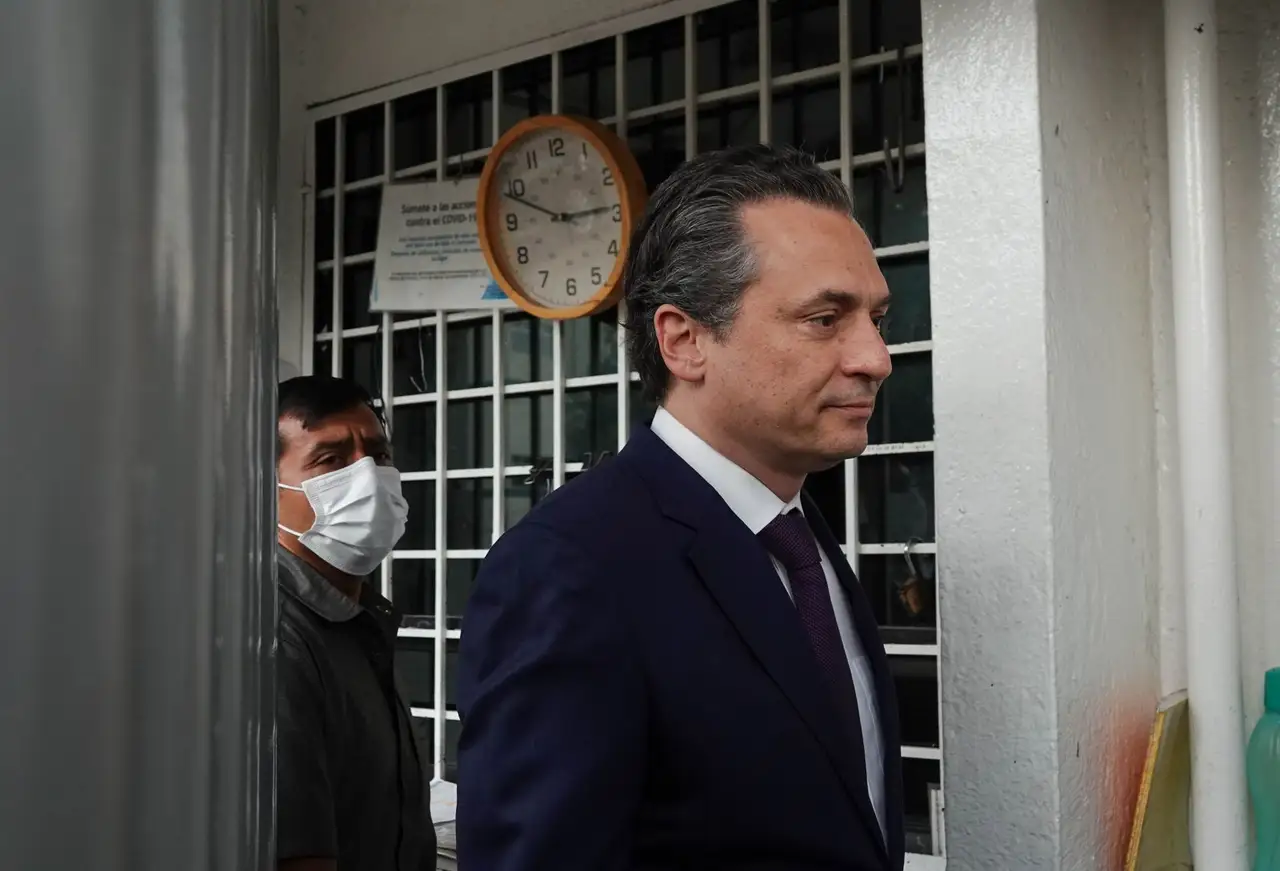 Tribunal ordena reactivar proceso penal contra Lozoya por Agronitrogenados
