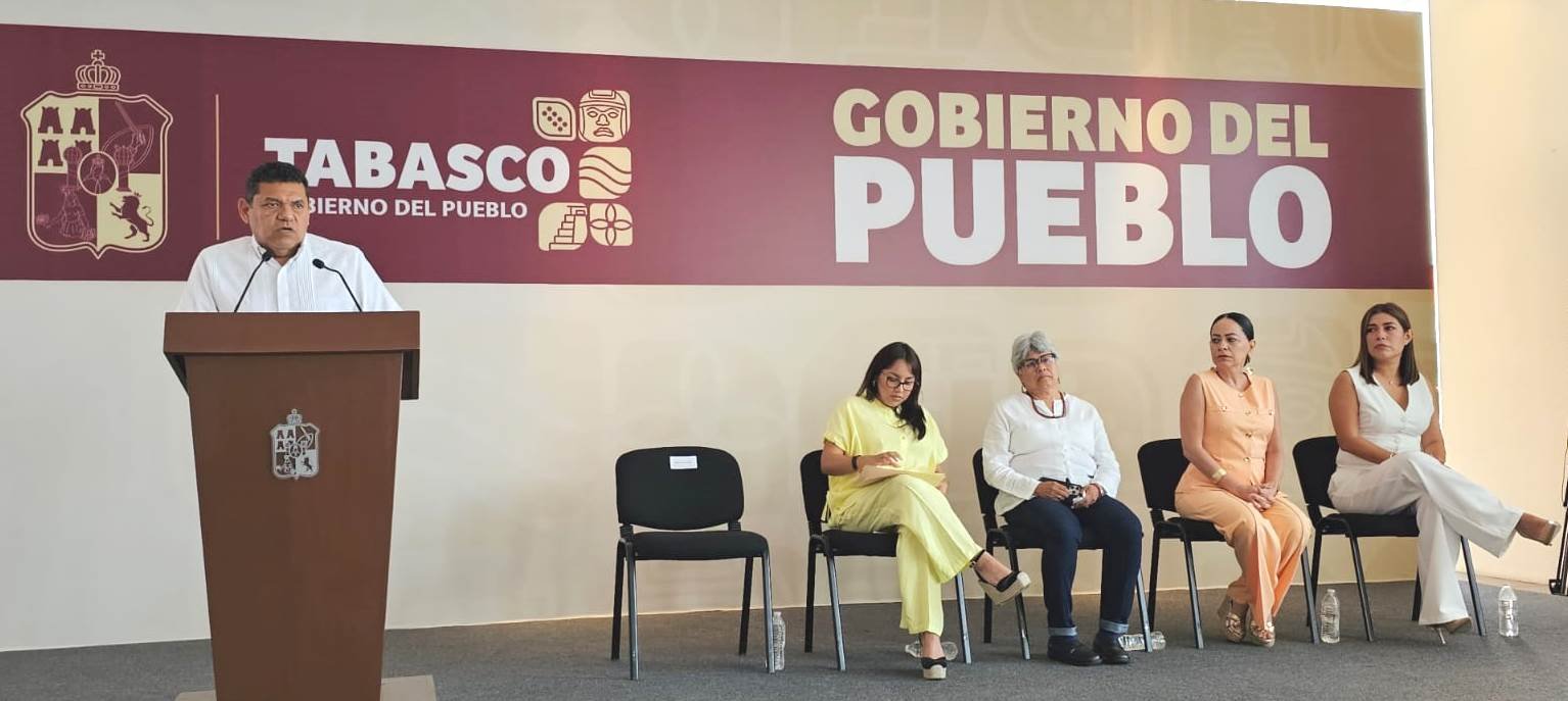 El gobernador Javier May presentó medidas para reforzar la seguridad en Tabasco, entre ellas la creación de nuevas corporaciones y la mejora de infraestructura policial.
