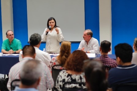 Ante Canacintra destaca Yolanda Osuna manejo  responsable de finanzas municipales en Centro