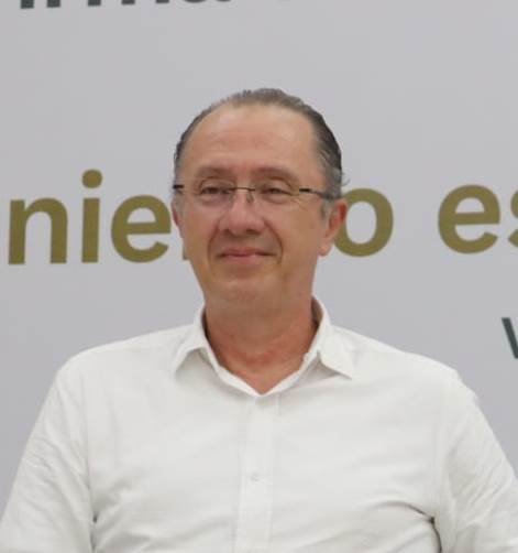 Párroco Alejandro, bien atendido en Rovirosa: Pérez Lanz