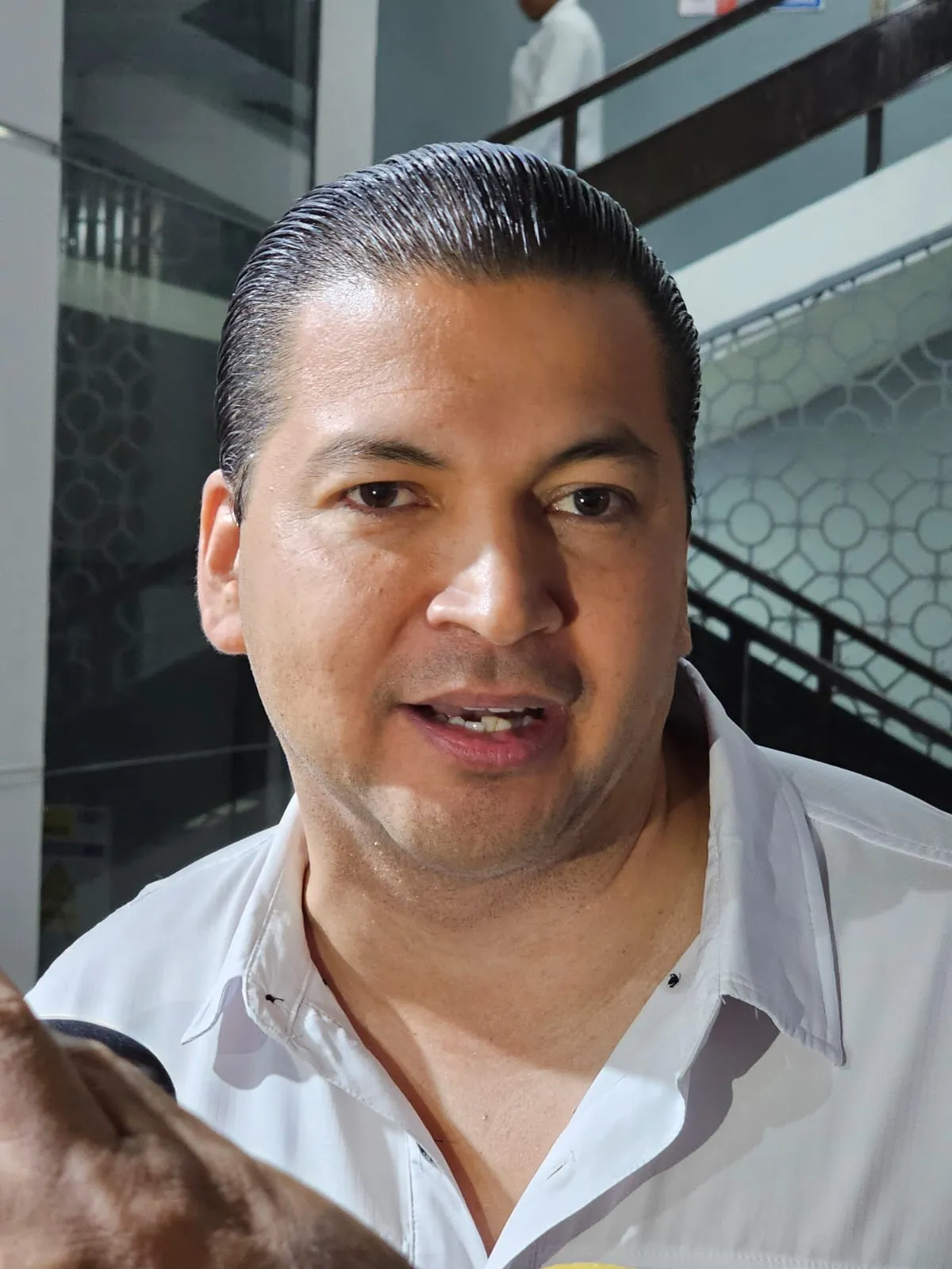 «Juego mediático» denuncia contra Javier May: Bracamonte