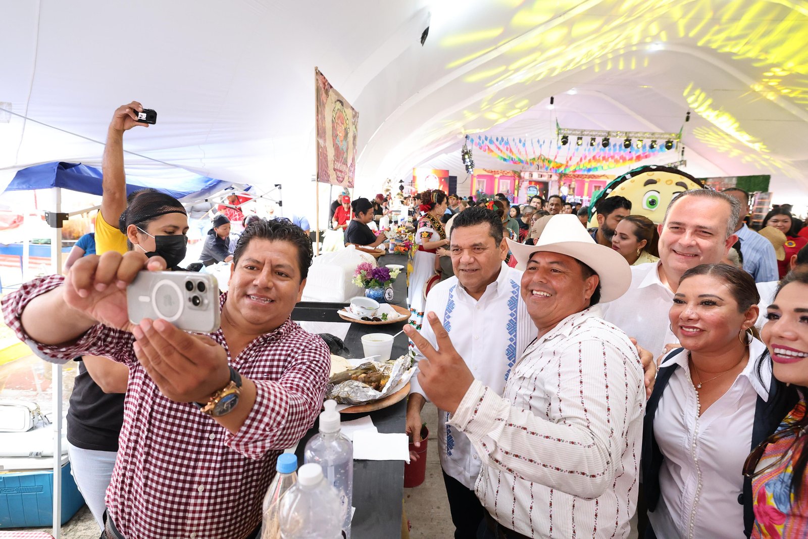 Con historia, sabor y tradición,“todo un éxito” Festival de la Barbacoa Cunduacán 2025: Javier May