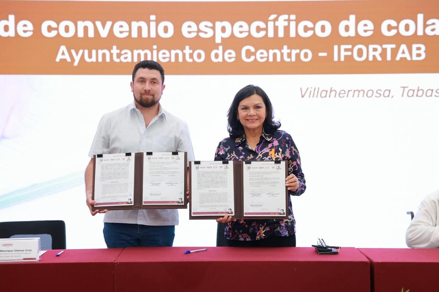 Firma Yolanda Osuna con Ifortab convenio para la inclusión y reconocimiento a la diversidad