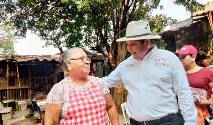 José del Carmen Olan intensifica recorrido en la Ranchería El Río