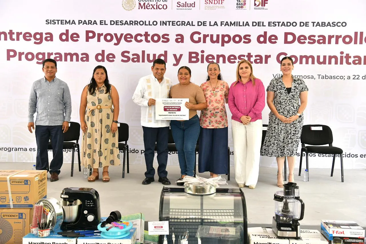 Gobierno del Pueblo equipa microempresas en comunidades marginadas