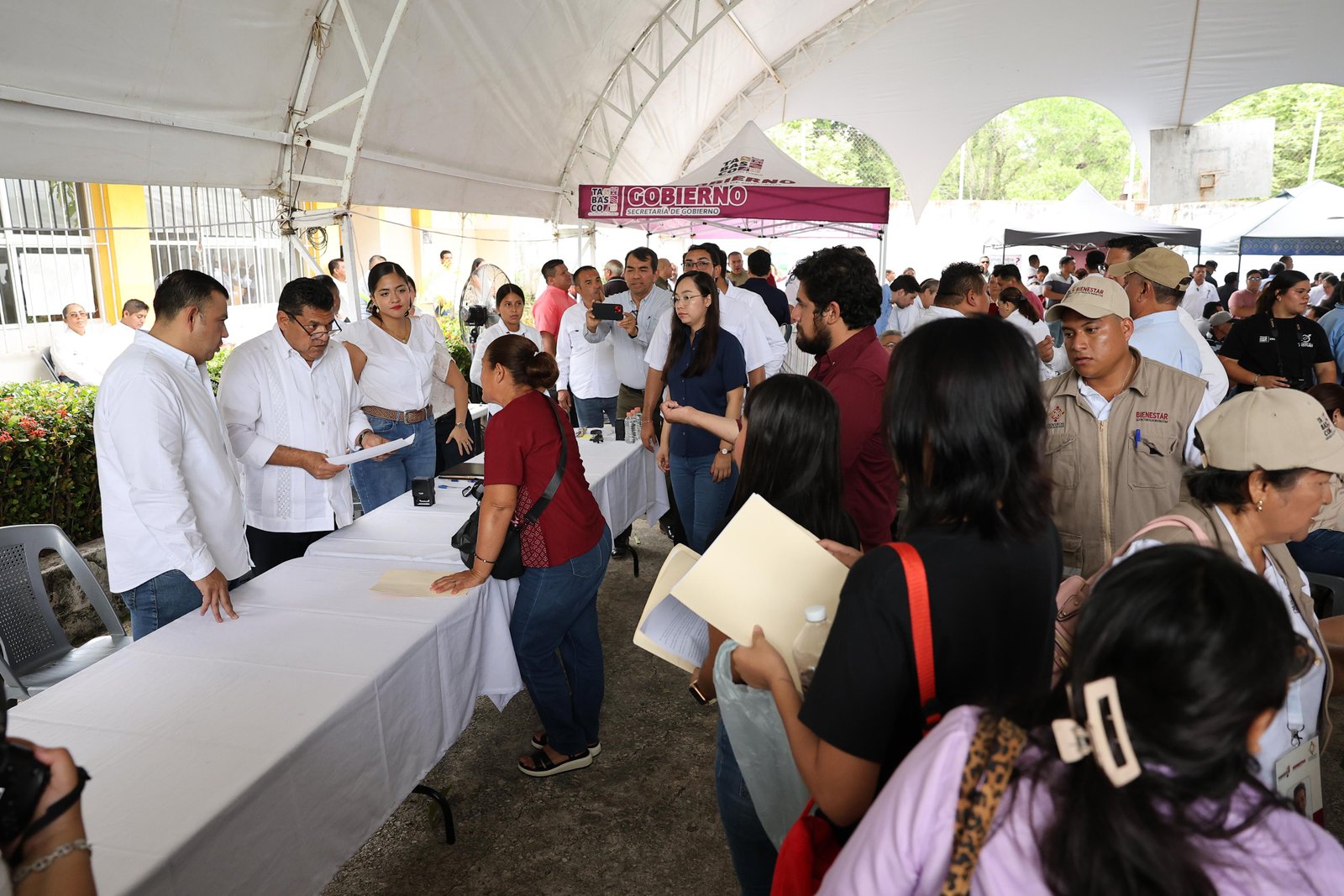 Javier May realiza Jornada de Atención en Jalapa tras 45 años de ausencia