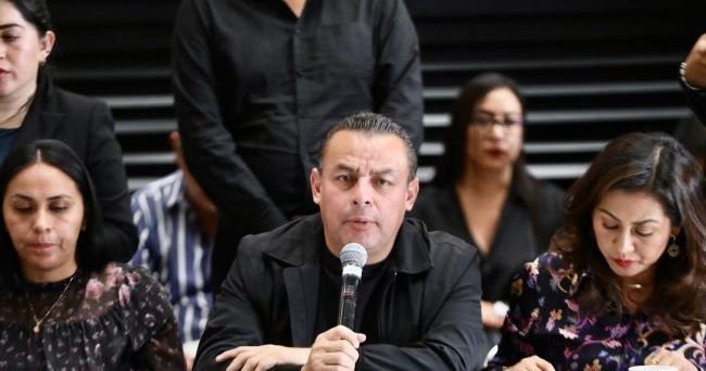Oposición plantea candidatura común para Centro en 2027