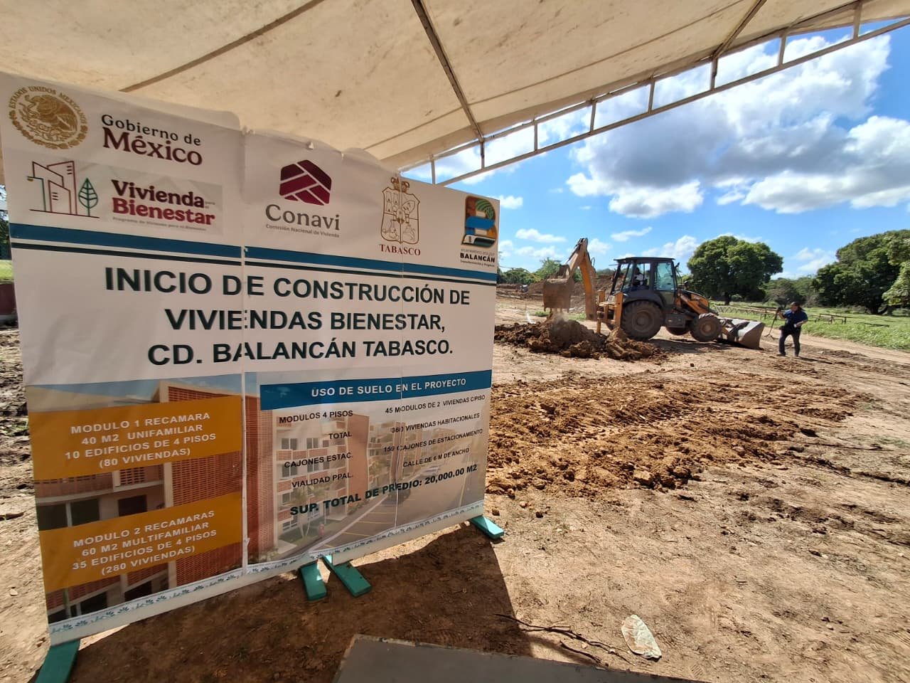 En Balancán inicia construcción de primeras 360 casas de Conavi
